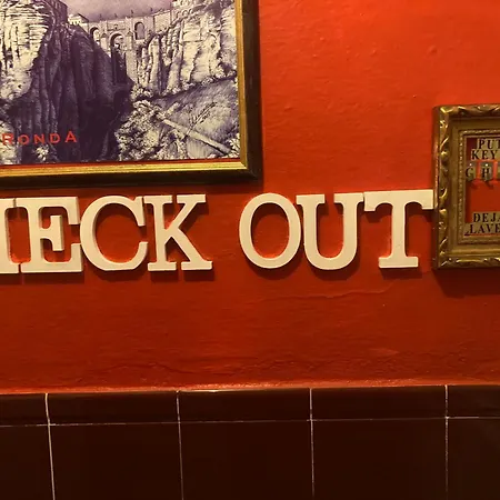 Aj Casa 1949 Quiet Penzion 3*